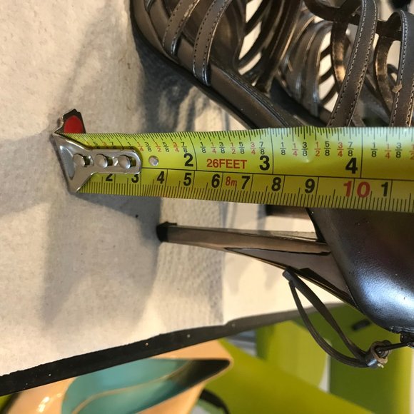 MARC FISHER SILVER HEELS - Picture 7 of 7